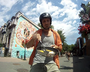 Guillaume Blanchet lives on his bike for a YEAR